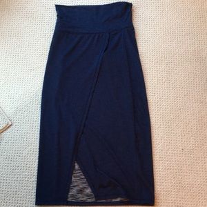 Max Studio Jersey Knit Maxi Skirt. NEW